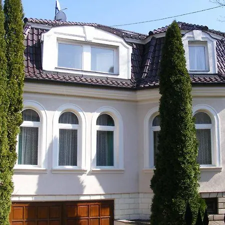 Gardena Guest house Gardony