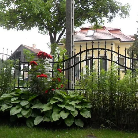 Gardena Guest house Gardony